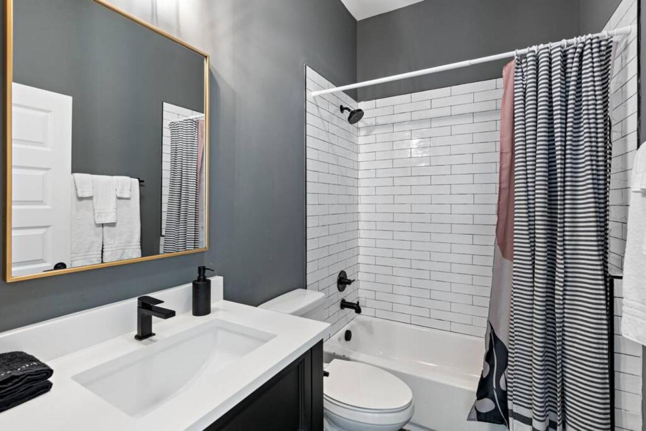 Modern Nashville Condo 5 Beds -3 Miles To Downtown エクステリア 写真