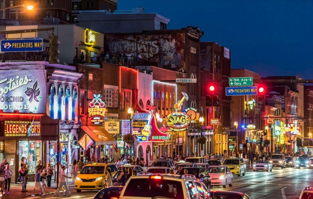 Modern Nashville Condo 5 Beds -3 Miles To Downtown エクステリア 写真